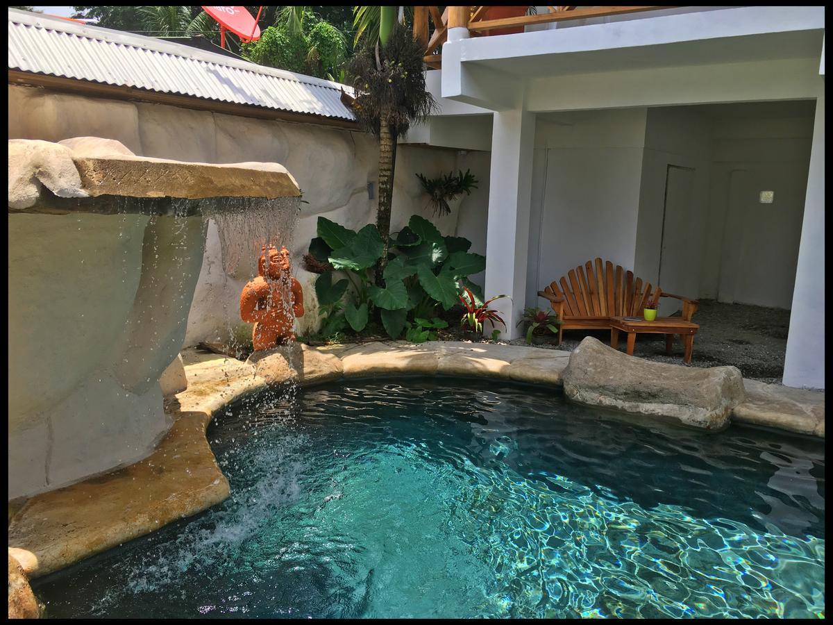Sueno Grande B&B Puerto Viejo de Talamanca Bagian luar foto