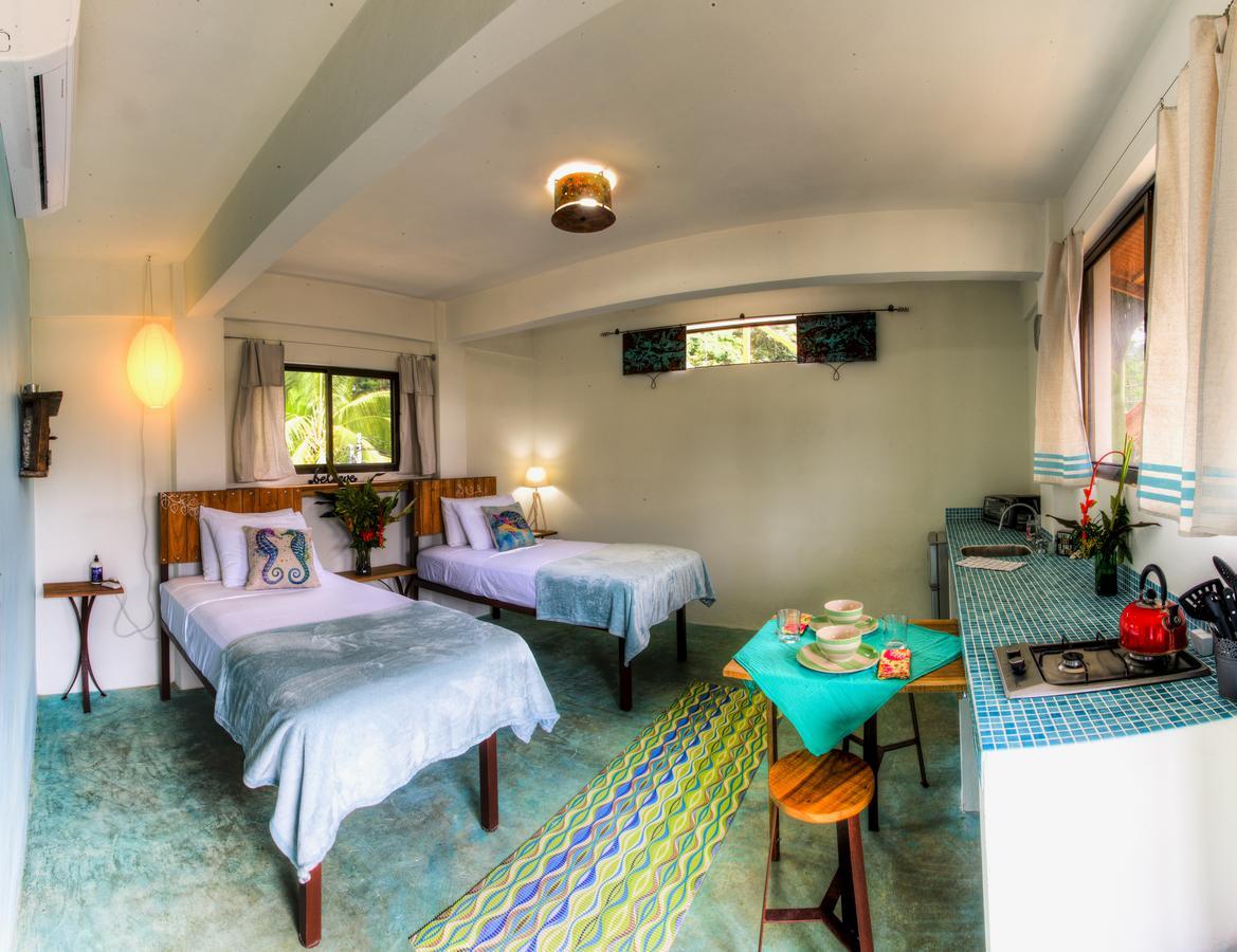 Sueno Grande B&B Puerto Viejo de Talamanca Bagian luar foto