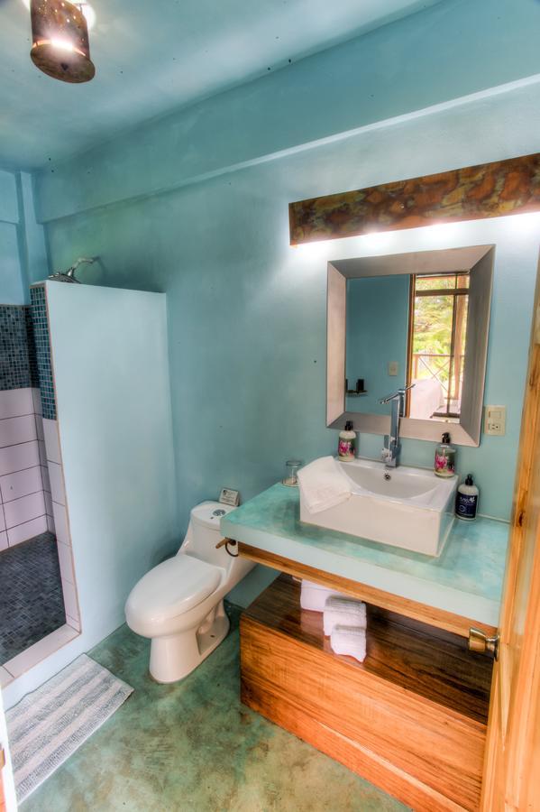 Sueno Grande B&B Puerto Viejo de Talamanca Bagian luar foto