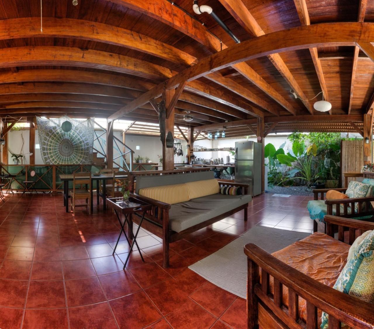 Sueno Grande B&B Puerto Viejo de Talamanca Bagian luar foto