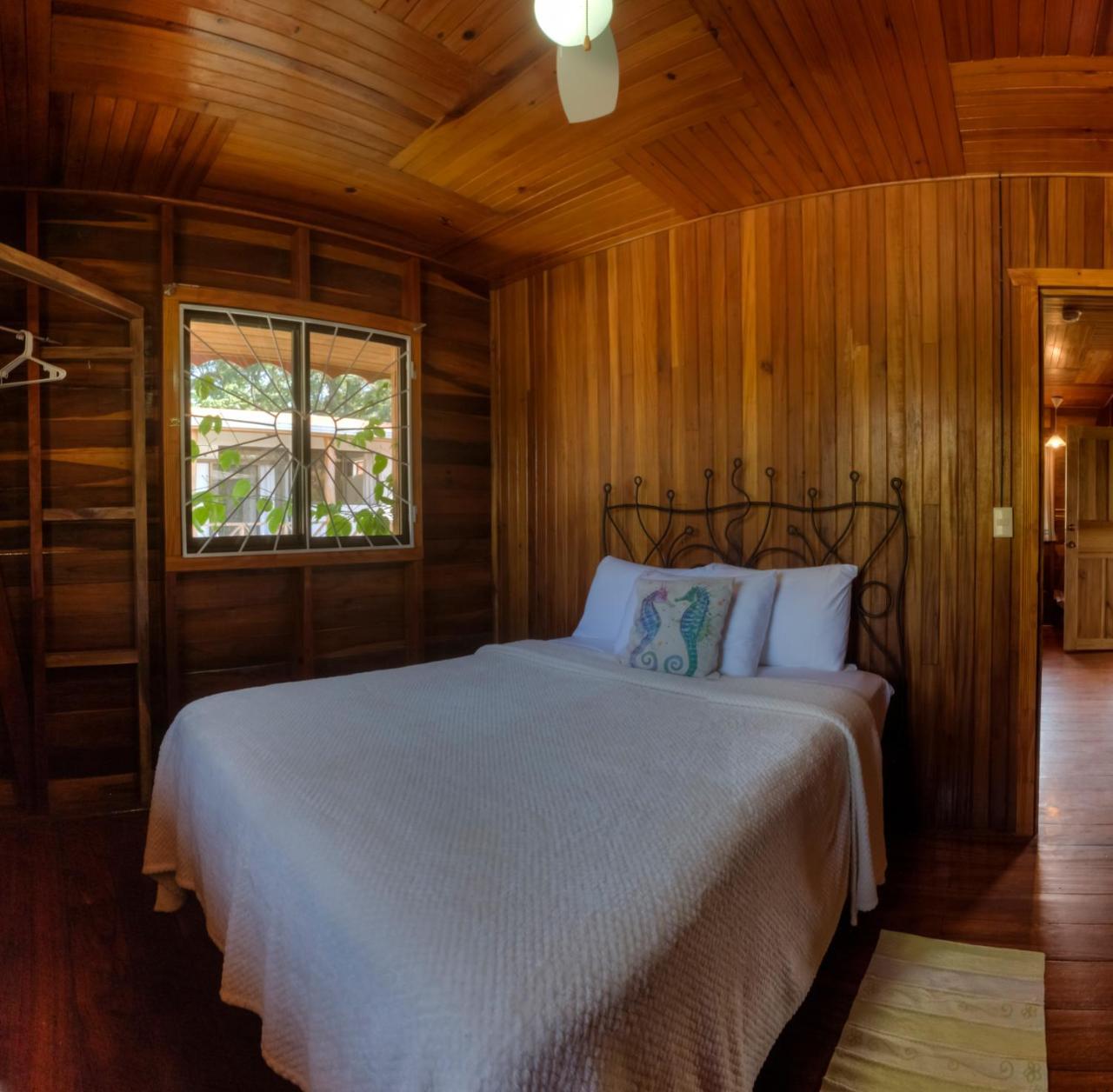 Sueno Grande B&B Puerto Viejo de Talamanca Bagian luar foto